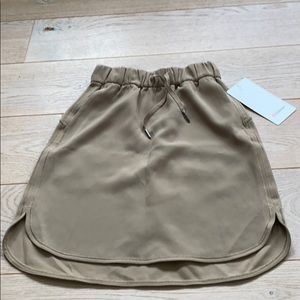 Lululemon on the fly skirt